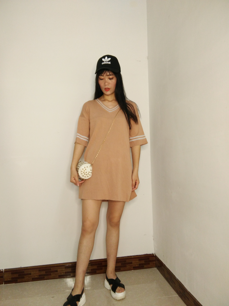 连衣裙袖口太大怎么改小